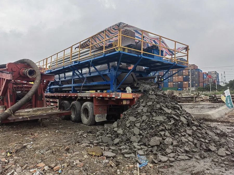 车载打桩泥浆压滤机实拍运行现场